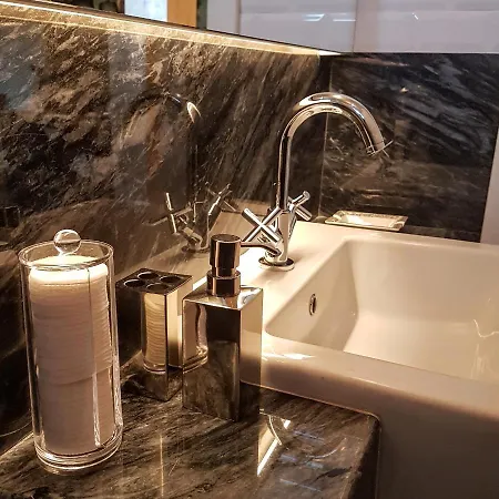 Apartment Quirky And Comfortable - Arroios Lisbon